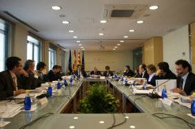 La Ejecutiva de la FEMP, reunida en la sede de la FMC en Barcelona