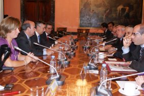 Reunión de la FEMP con representantes del Gobierno en el Ministerio de Economía y Hacienda
