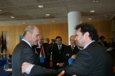 Manuel Chaves con el Alcalde de Segovia y Presidente de la Comisión de Haciendas Locales de la FEMP, Pedro Arahuetes